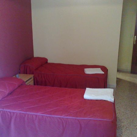 Pension El Cesar Cáceres Room photo