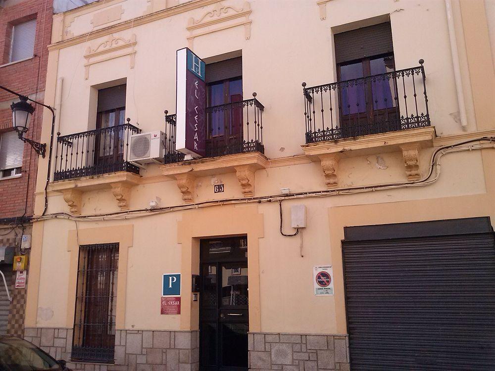 Pension El Cesar Cáceres Exterior photo